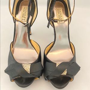 Badgley Mischka Embellished Heels Black | Size: 7